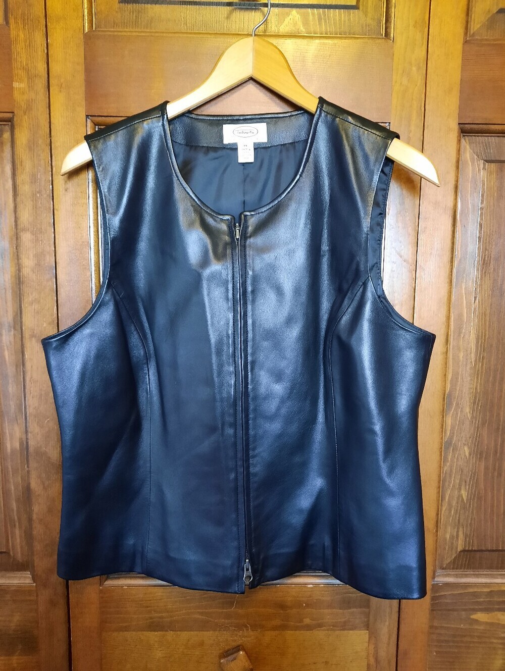 Vintage Talbots Petites 100% Leather Black Round Neck Zip Front Vest Size 14